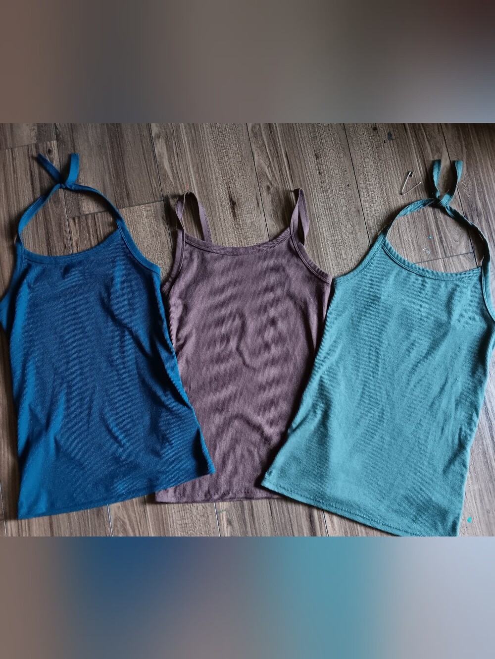 Set of 3 Tank Tops